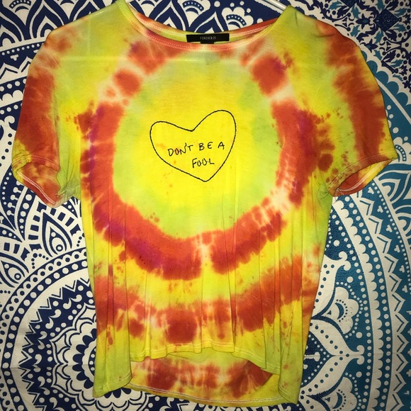 Tie die t-shirt - Picture 1 of 4
